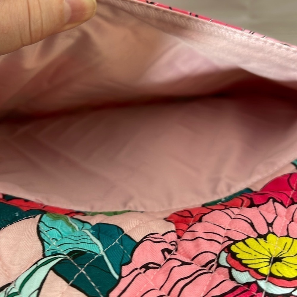 NWT Vera Bradley Essential Messenger Vintage Floral - Picture 6 of 9